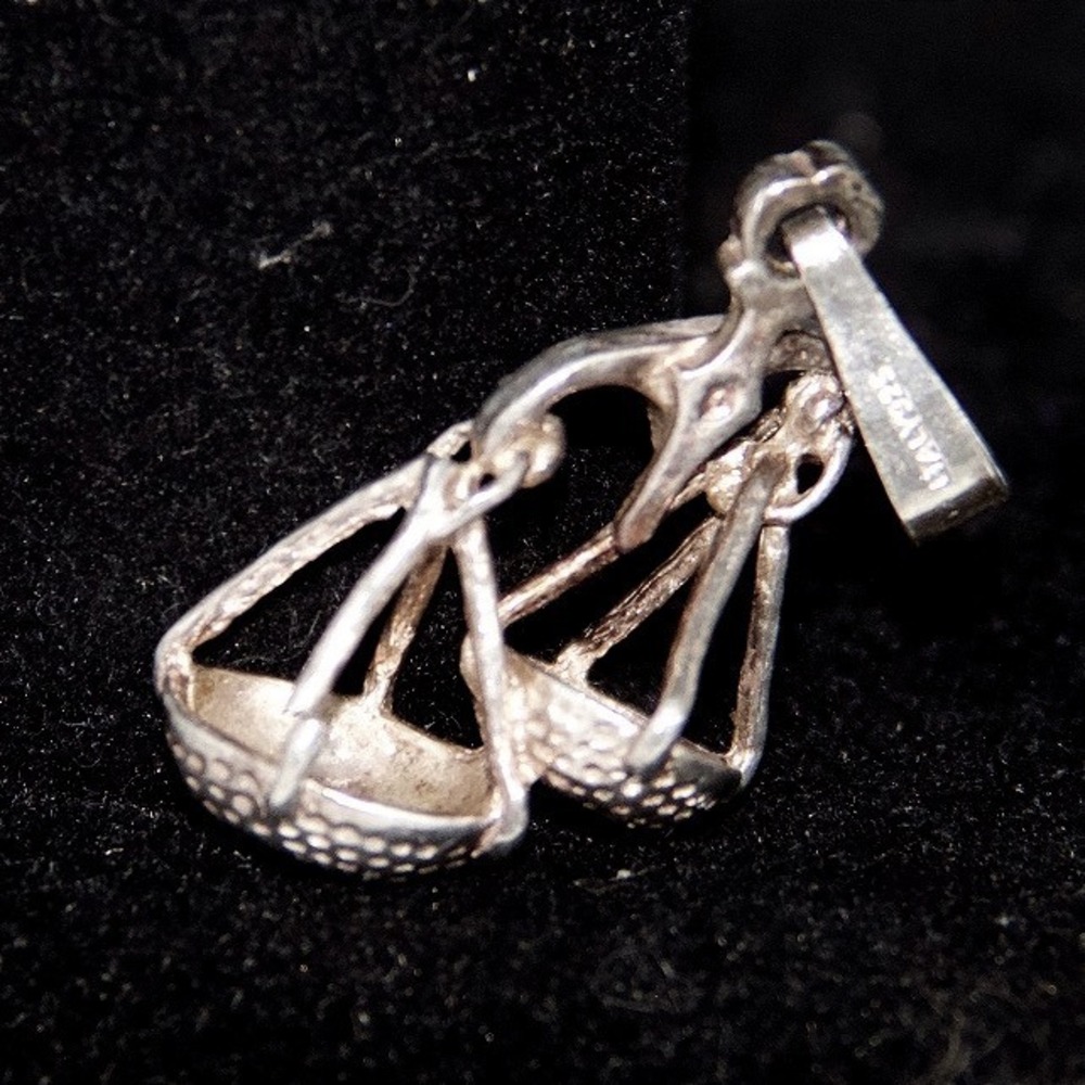 Vintage Italy 925 Sterling Silver Libra Scales of Justice Zodiac Pendant Charm - Picture 5 of 8
